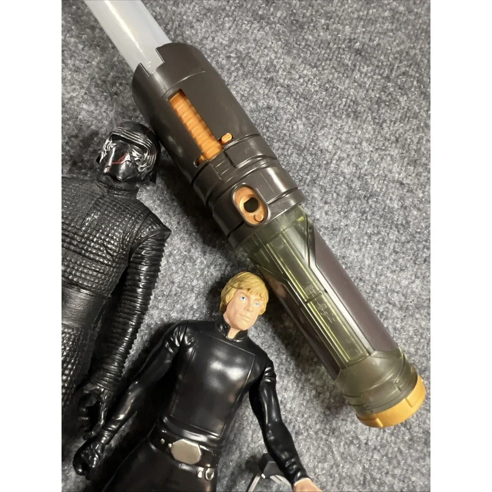 Star Wars 7-Piece Toy Lot 5 Action Figures (2 Talk) Boba Fett Funko& Lightsaber